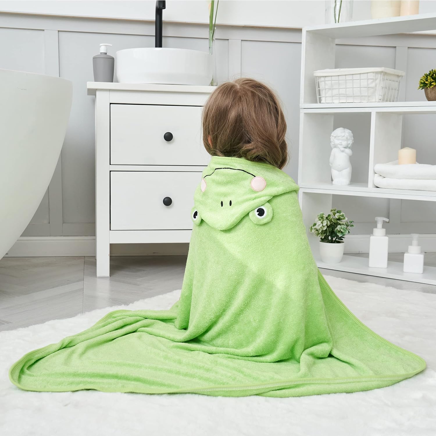 HIPHOP PANDA Bamboo Hooded Baby Towel - Soft Bath Towel with Bear Ears for Babie， Toddler， Infant - Ultra Absorbent， Natural Baby Stuff Baby Bath Shower Gifts for Boy and Girl - (Bear， 30 x 30 Inch) - Image 6